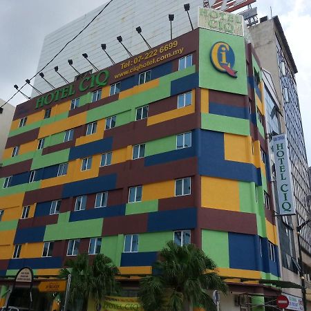Hotel Ciq @ Wong Ah Fook Johor Bahru Esterno foto