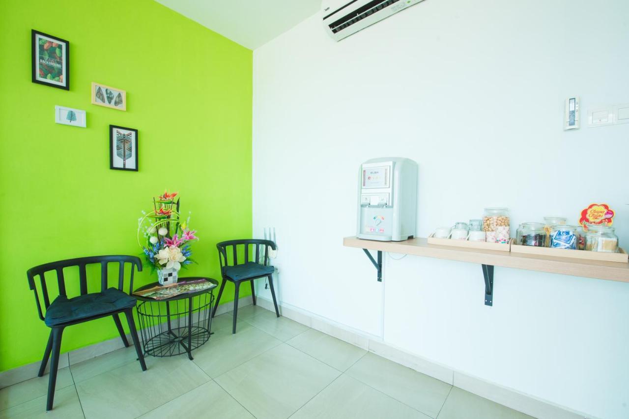 Hotel Ciq @ Wong Ah Fook Johor Bahru Esterno foto