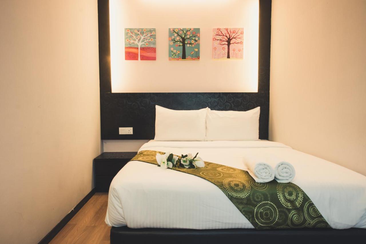 Hotel Ciq @ Wong Ah Fook Johor Bahru Esterno foto