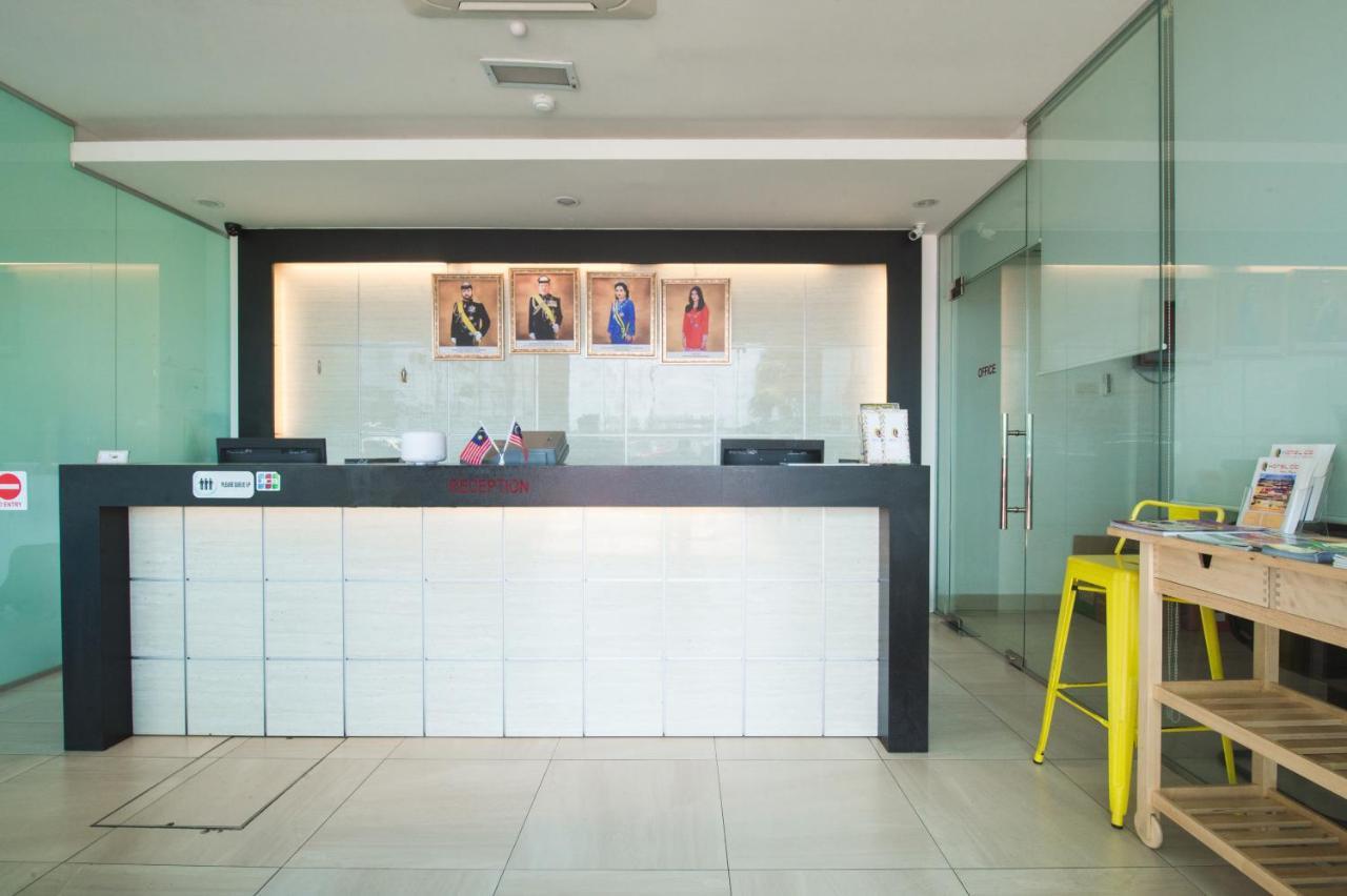 Hotel Ciq @ Wong Ah Fook Johor Bahru Esterno foto