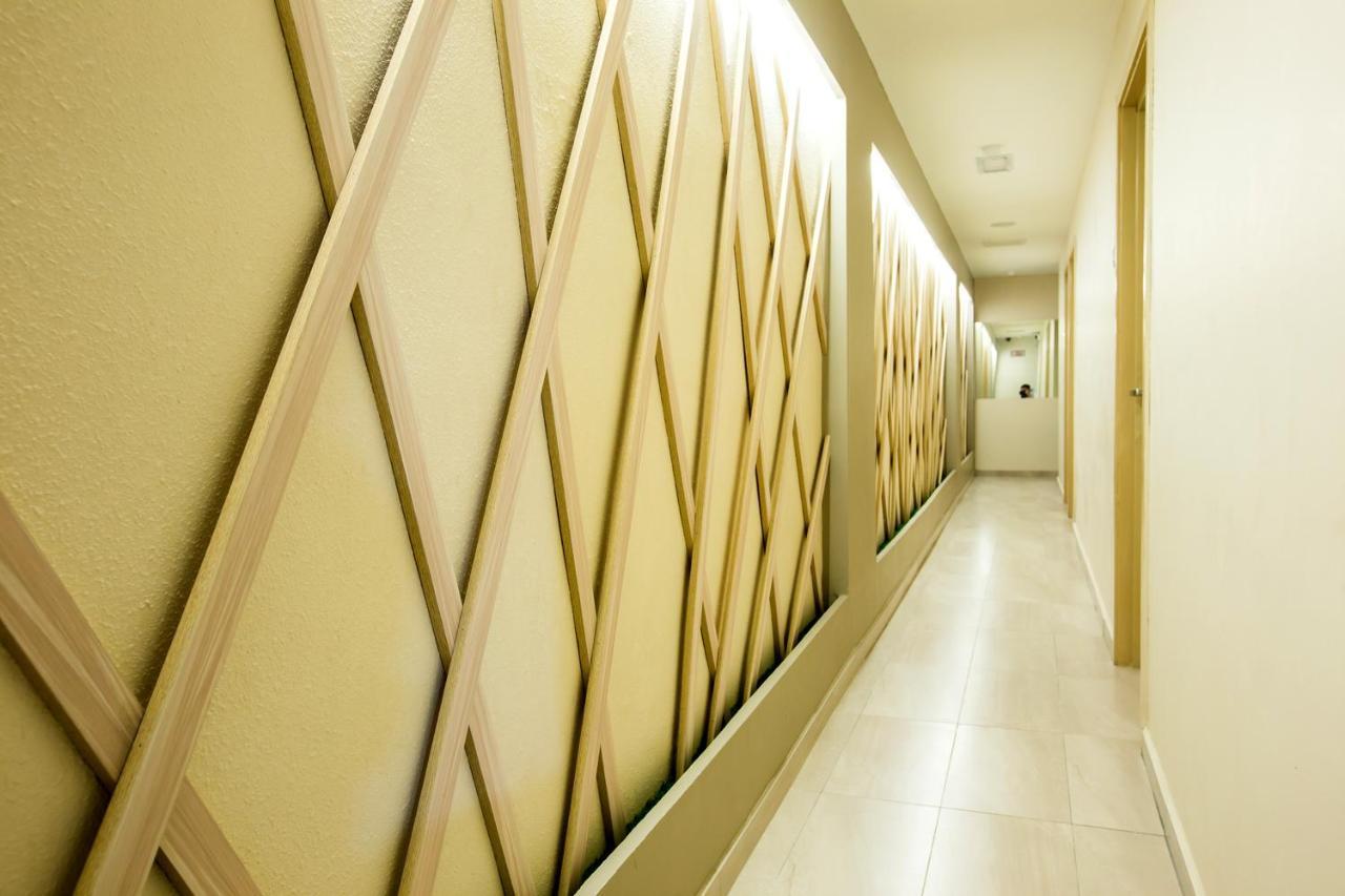 Hotel Ciq @ Wong Ah Fook Johor Bahru Esterno foto